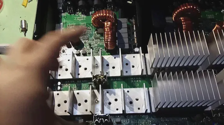 Ремонт усилителя Crown XTi 4002